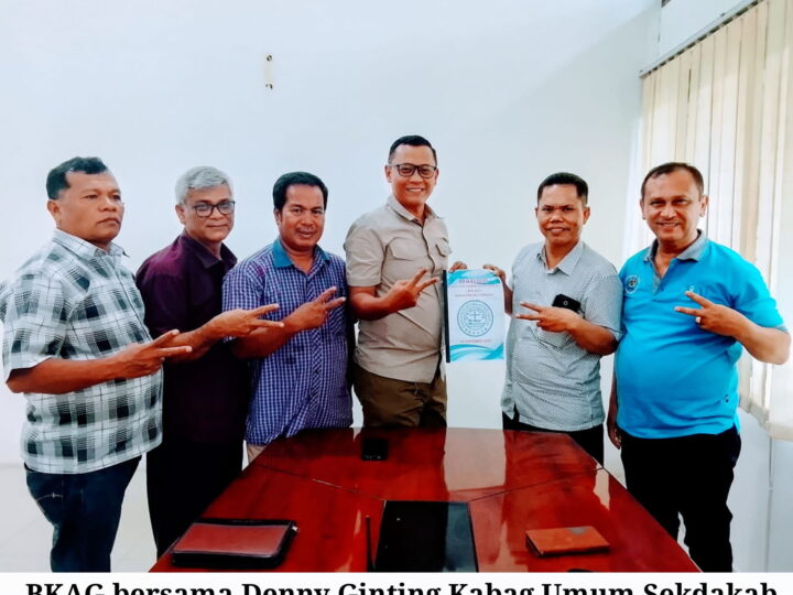 Badan Kerjasama Antar Gereja (BKAG) Deli Serdang Menyerahkan Legalitasnya Ke Pemkab Deli Serdang