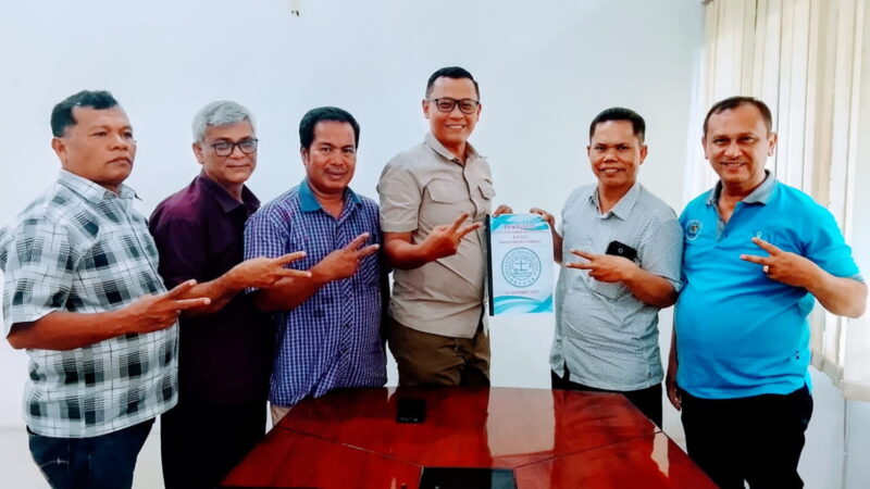 Badan Kerjasama Antar Gereja (BKAG) Deli Serdang Menyerahkan Legalitasnya Ke Pemkab Deli Serdang