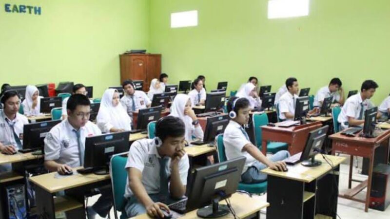 “OPTIMALISASI IKHTIAR DEMI SUKSES TKA” Jujur dan Gembira Menjalani Tes Kemampuan Akademik Tahun 2025