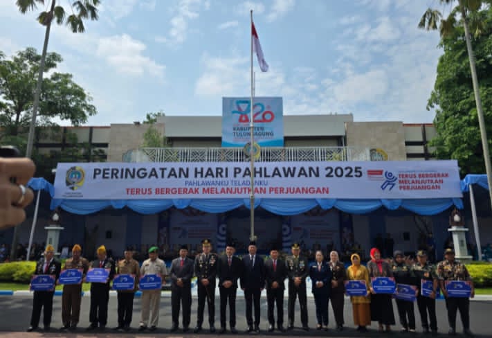Bupati Tulungagung Hadir Langsung Dalam Peringatan Hari Pahlawan Tahun 2025