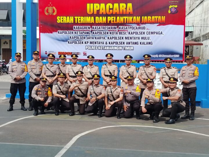 Kapolres Kotim Pimpim Sertijab di Halaman Kantor Satlantas Polres Kotim