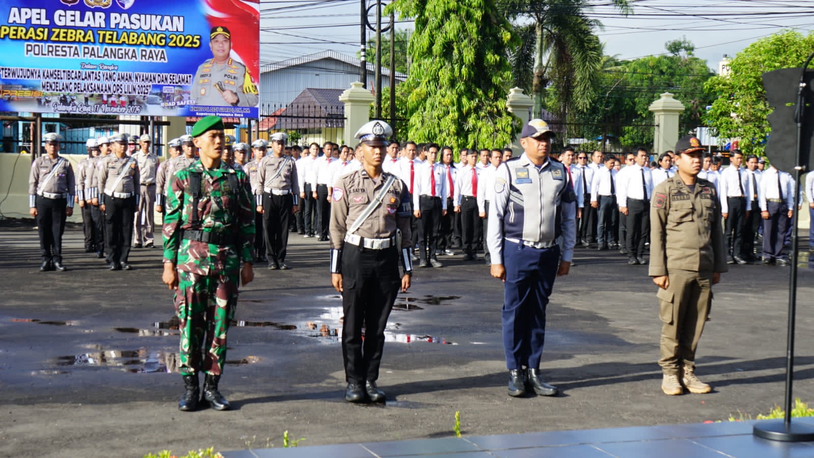 Perkuat Sinergitas, Anggota Kodim 1016/Palangka Raya Ikuti Apel Gelar Pasukan Operasi Zebra Telabang 2025