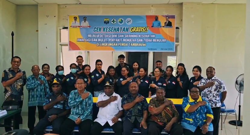 Satgas Pamtas Kewilayahan RI-PNG Yonif 763/SBA Berkolaborasi dengan Puskesmas Tambrauw Laksanakan Yankes Gratis di Wilayah Penugasan
