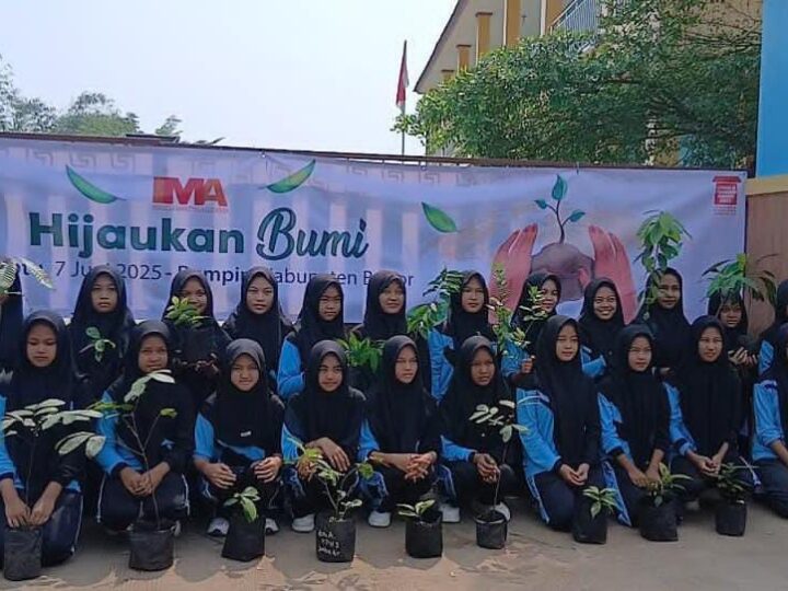 Sekolah Swasta di Bogor Menggapai Penghargaan Adiwiyata Dari Dinas Lingkungan Hidup