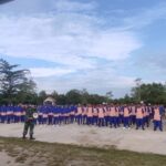 Tingkatkan Kedisiplinan, Babinsa Koramil 1015-01/Mentaya Hilir Selatan Pimpin Latihan PBB