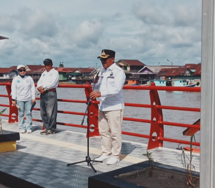 Lomba Dayung Bupati Cup di Kampung Sega Kotawaringin Barat.