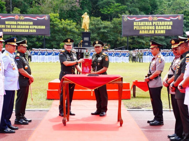 Panglima TNI dan Kapolri Lantik 1.621 Prabhatar di Akmil Magelang