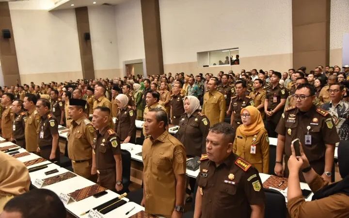 Penandatanganan Kerjasama Antara Pemkab Pacitan dan Kejaksaan Negeri Pacitan Diperkuat, Fokus Penerapan Pidana Kerja Sosial Bagi Pelaku Tindak Pidana.