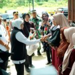 Gubernur Jawa Timur Khofifah Indar Parawansa Gandeng Kaka Slank di Acara Festival Konservasi Mangrove Dedikasi Untuk Ibu Pertiwi