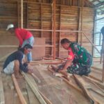 Babinsa Kodim 1016/Plk Monitoring Bedah Rumah Tidak Layak Huni