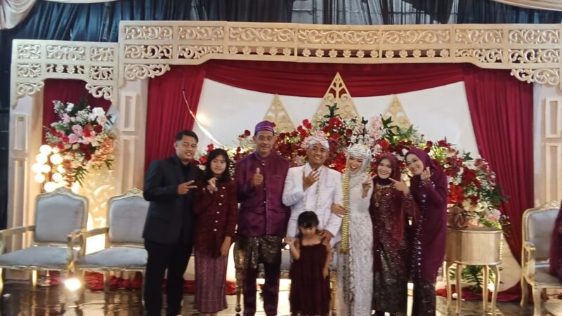 Selamat Menempuh Hidup Baru Dwi Agung Hambali Menikah Dengan Gisa SE, Ratusan Tamu Hadir Acara Pernikahan Yang Mewah