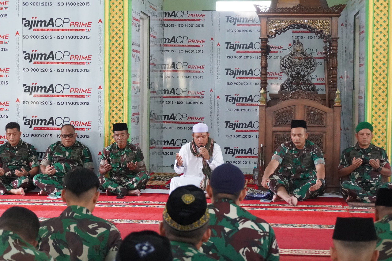 Peringati Hari Juang TNI AD, Personil Kodim 1015/Sampit Ikuti Doa Bersama.