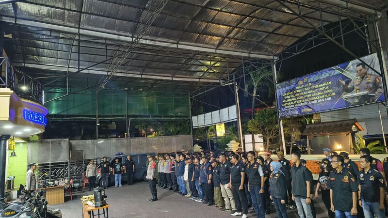 Polsek Taman Sari Gelar Apel Gabungan Malam Minggu, Lanjut Patroli Anti Kejahatan dan Tawuran Antar Warga