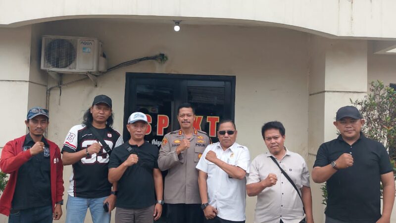 Ketua FWJI Korwil Bogor Ucapkan Selamat Ulang Tahun ke-58 Kepada Kapolsek Parung Panjang