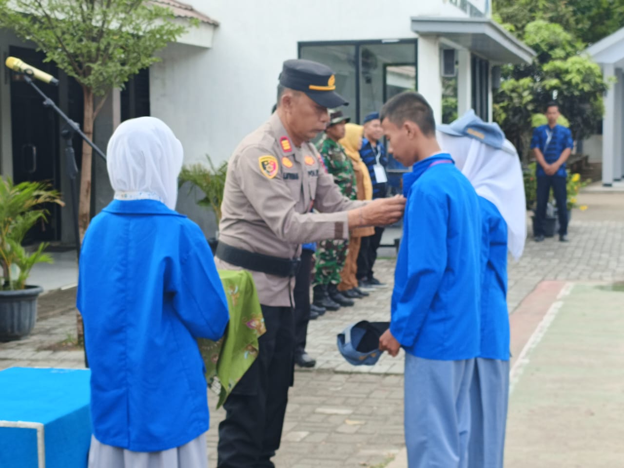 Polsek Kronjo Bina Mental Pelajar SMA Negeri 9