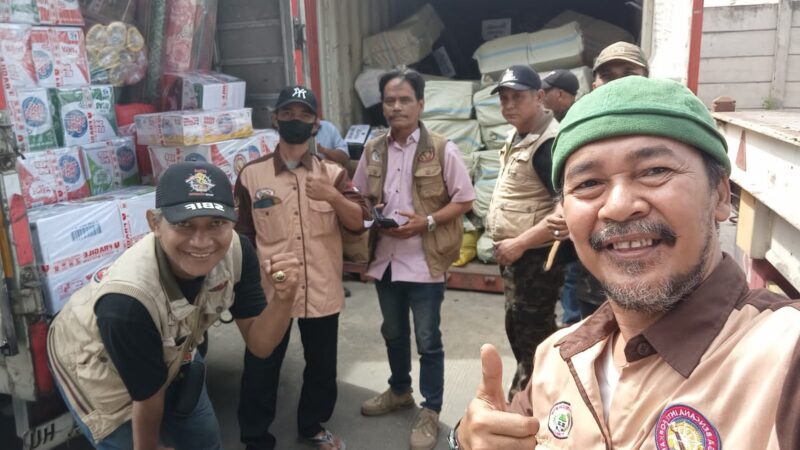 Eko Suherman Pengurus Pusat SBIF Mendisribusikan Bantuan ke Aceh Sumbar dan Sumut