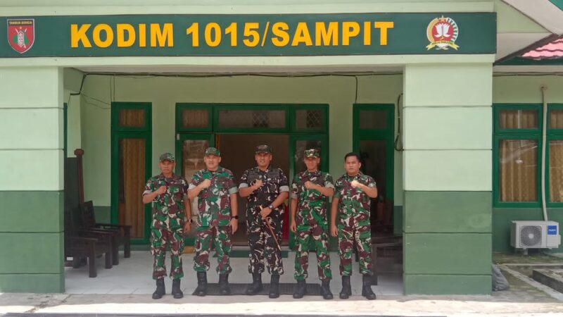 Komandan Kodim 1015/Sampit Dampingi Tim Pengawas Tinjau Progres Pembangunan KDKMP Di Wilayah Kodim 1015/Sampit