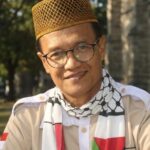 SALING MENGUATKAN, SAAT BADAI DATANG