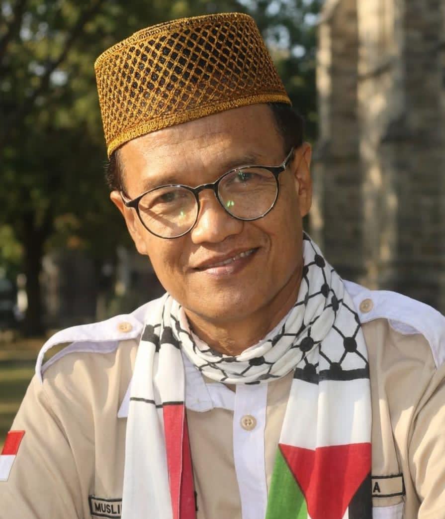 SALING MENGUATKAN, SAAT BADAI DATANG