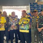 Pabung Kab. Seruyan Kodim 1015/Spt Dampingi Pemantauan Harga Sembako Jelang Natal dan Tahun Baru.