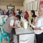 Pemdes Desa Batok Salurkan Bantuan Pangan kepada 1.395 KPM Bidang Kesra Tegaskan Penyaluran Tepat Sasaran