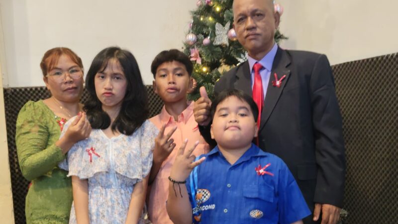 Keluarga Besar Siraja Lumban Tobing Boru Bere -Ibebere Parungpanjag Adakan Perayaan Natal Bersama di Gereja GPDI Rehobot