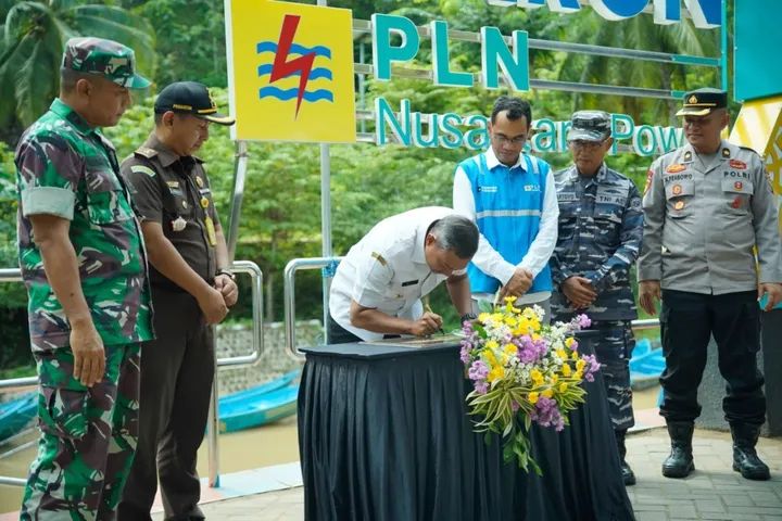 Mulai Menerapkan Mesin Perahu Wisata Bertenaga Listrik, Wujudkan Wisata Ramah Lingkungan Obyek Wisata Sungai Maron Pacitan.
