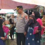 Kapolresta Tangerang dan Ketua Bhayangkari Salurkan Bantuan Untuk Korban Tanah Longsor di Cisoka