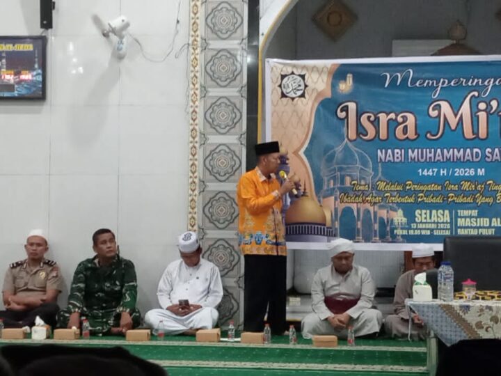 Babinsa Koramil 1015-12/Seruyan Tengah Menghadiri Peringatan Isra Mi’raj