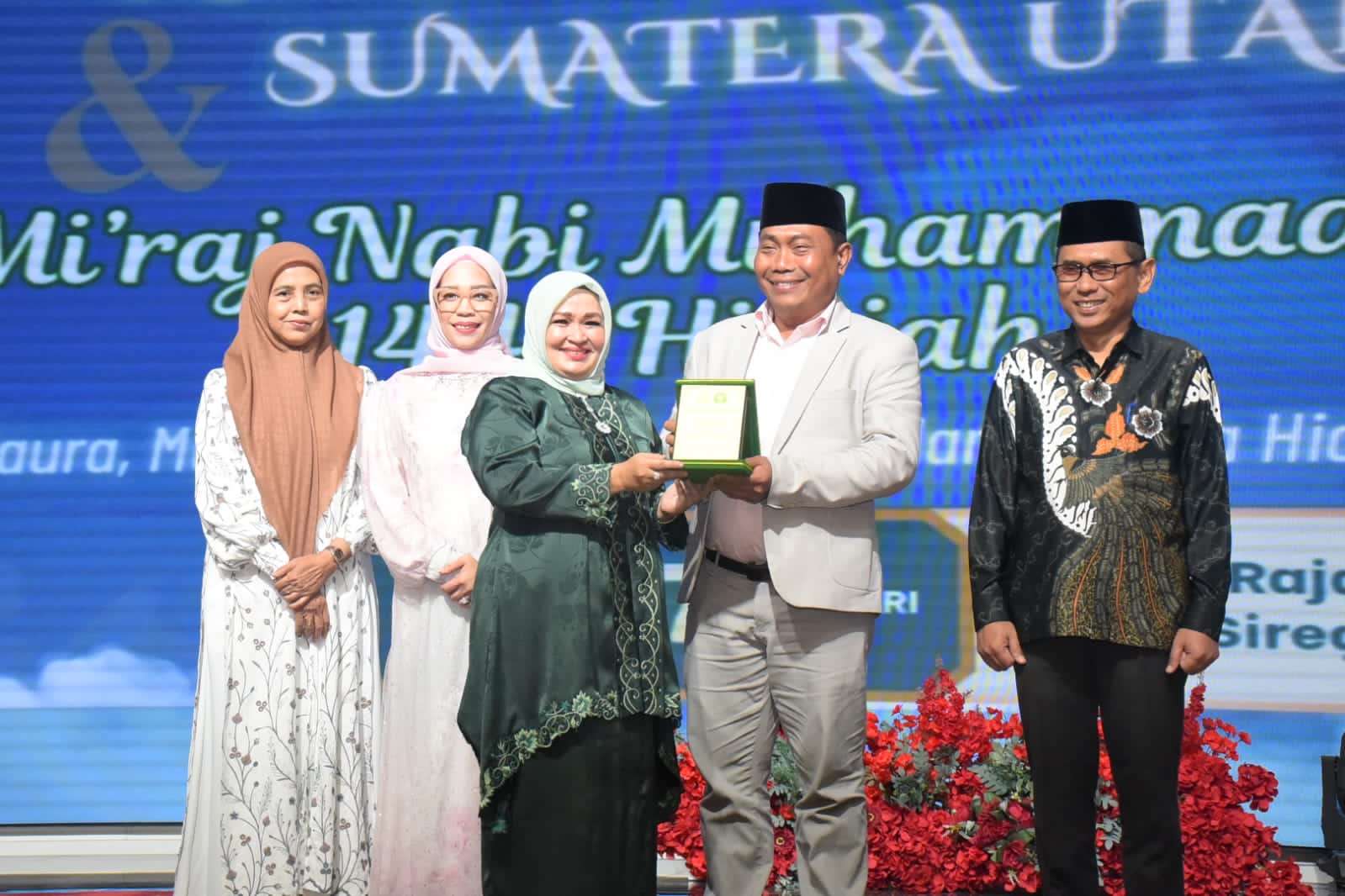 Wabup Lom Lom Suwondo SS “Peran Seorang Ibu Penentu Masa Depan Bangsa”