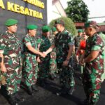 Pangdam l/BB dan Ketua Persit KCK Daerah l/BB Kungker ke Kodim 0201/Medan