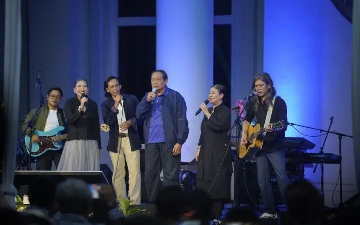Gelaran Acara Tribute To Koes Plus di Museum SBY-ANI Menghadirkan Putra Putri Sang Legenda.
