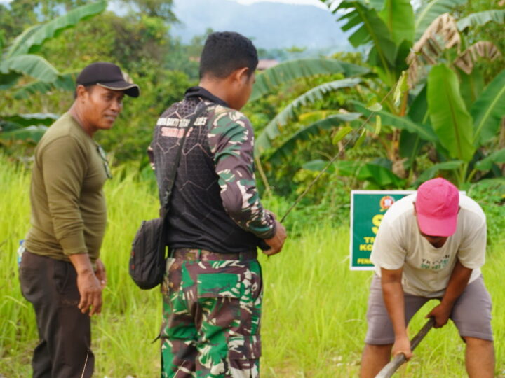 Satgas TMMD 127 Kodim 1015/Sampit Gelar Penanaman Pohon Bersama Masyarakat
