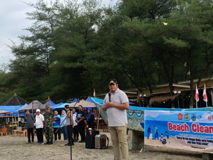FPPA Bersama Pemkab Pacitan Gelar Aksi Bersih Pantai Peringati Hari Pers Nasional 2026