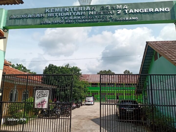 Guru Madrasah Ibtidaiyah Negeri 2 Tangerang Pungut Biaya Siswa Baru Sebesar Rp 1,5 Juta
