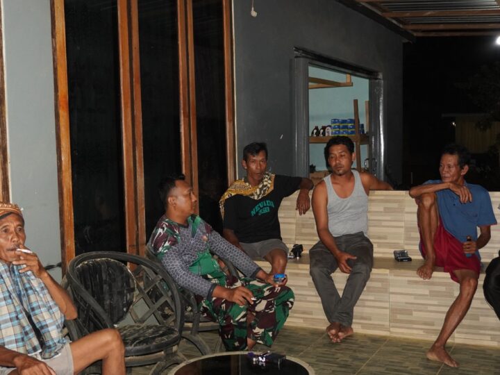 Satgas TMMD Reguler ke-127 kodim 1015/Sampit Laksanakan Komsos Dengan Warga.