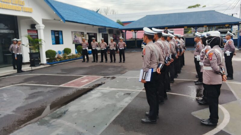 CIPTAKAN KAMSELTIBCAR LANTAS, SATLANTAS POLRES KOTIM KEGIATAN GATUR ARUS LALIN