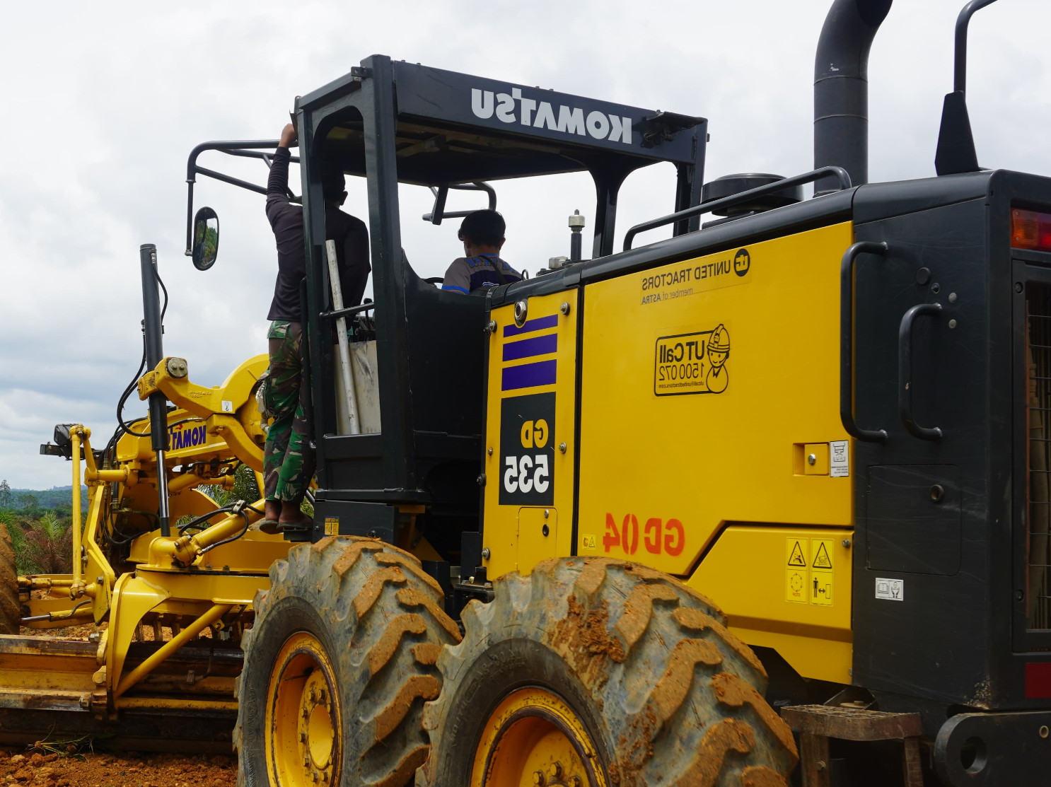 Satgas TMMD Reguler ke-127 Kodim 1015/Sampit, Kerahkan Alat Berat Grader