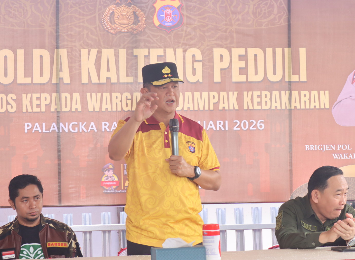 Polda Kalteng Gelar Aksi Bakti Sosial dan Kebersihan di Lokasi Kebakaran Mendawai, Wujud Solidaritas Untuk Indonesia Asri