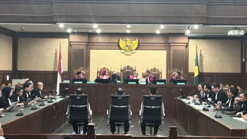 Eks Dirut Pertamina Patra Niaga, Riva Siahaan Divonis 9 Tahun Penjara Terbukti Korupsi.