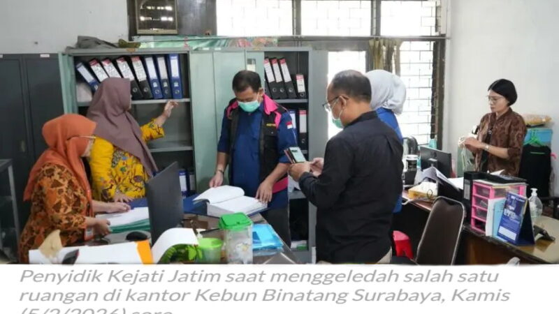 Dugaan Korupsi Pengelolaan Keuangan di Kebun Binatang Surabaya, Kejati Jatim Lakukan Penggeledahan.