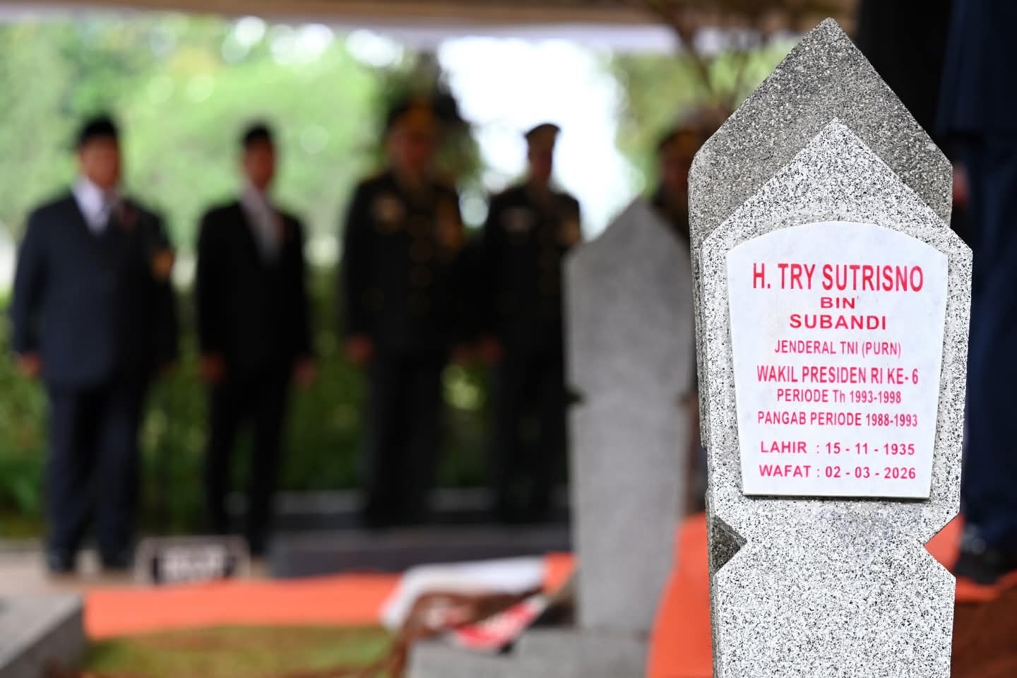 Inna lillahi wa inna ilaihi raji’un..,Bangsa Indonesia Kehilangan Salah Satu Putra Terbaiknya