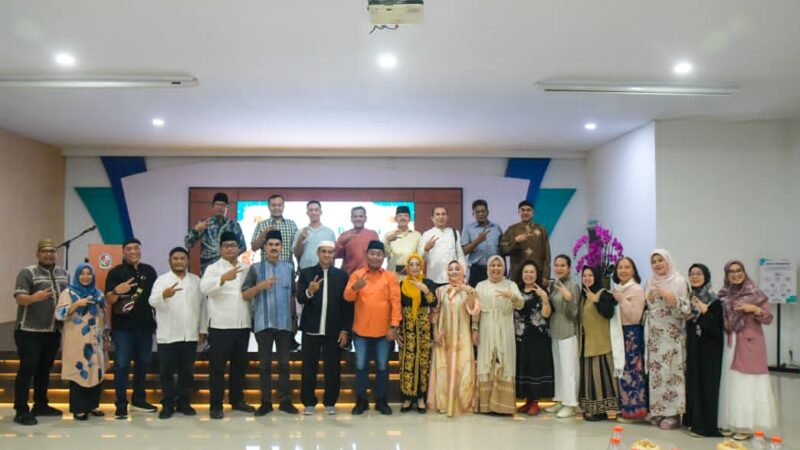 Wabup Lom Lom Suwondo SS “Buka Bersama Dengan Para Tenaga Medis RSUD H. Amri Tambunan”