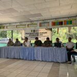 Bhabinkamtibmas Tumbang Tahai Hadiri Musyawarah Verifikasi Penerima Program Huma Betang