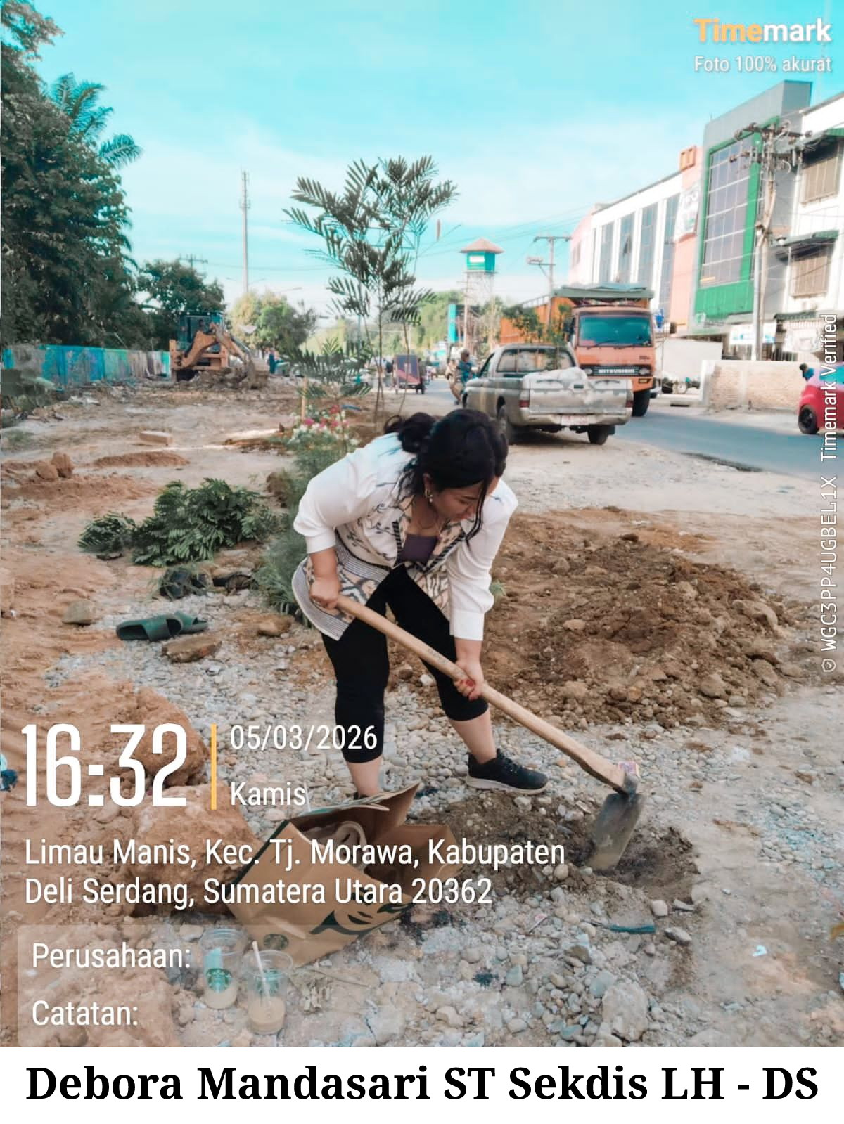 Sekretaris Lingkungan Hidup Debora Mandasari ST ”Proaktif Mensukseskan Program Bupati”