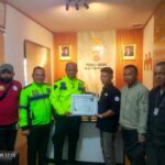 Kapolsek Parung Panjang Terima Piagam Penghargaan dari FWJI Korwil Bogor Raya