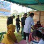 Cek Kesehatan Gratis di Penutupan TMMD Reguler ke-127 Kodim 1015/Sampit Disambut Antusias Warga