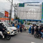 Indahnya Berbagi di Bulan Ramadan, RS Sheila Medika Surabaya Gelar Aksi Berbagi Takjil