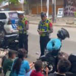 HARI RAYA IDUL FITRI SAT LANTAS POLRES KOTIM, SOSIALISASI EDUKASI TENTANG KAMSELTIBCAR LANTAS.