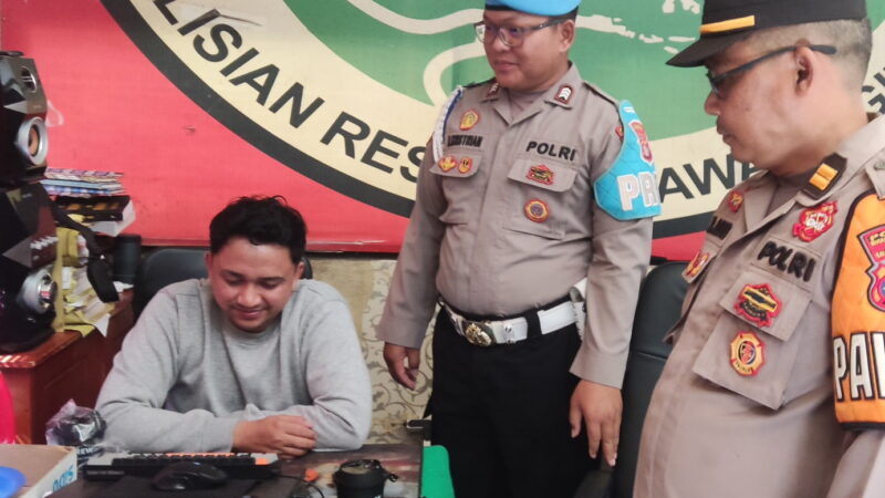 Piket Pawas Polres Kotim Laksanakan Pengecekan Piket Fungsi, Petugas Jaga Mako Dan Tahanan.